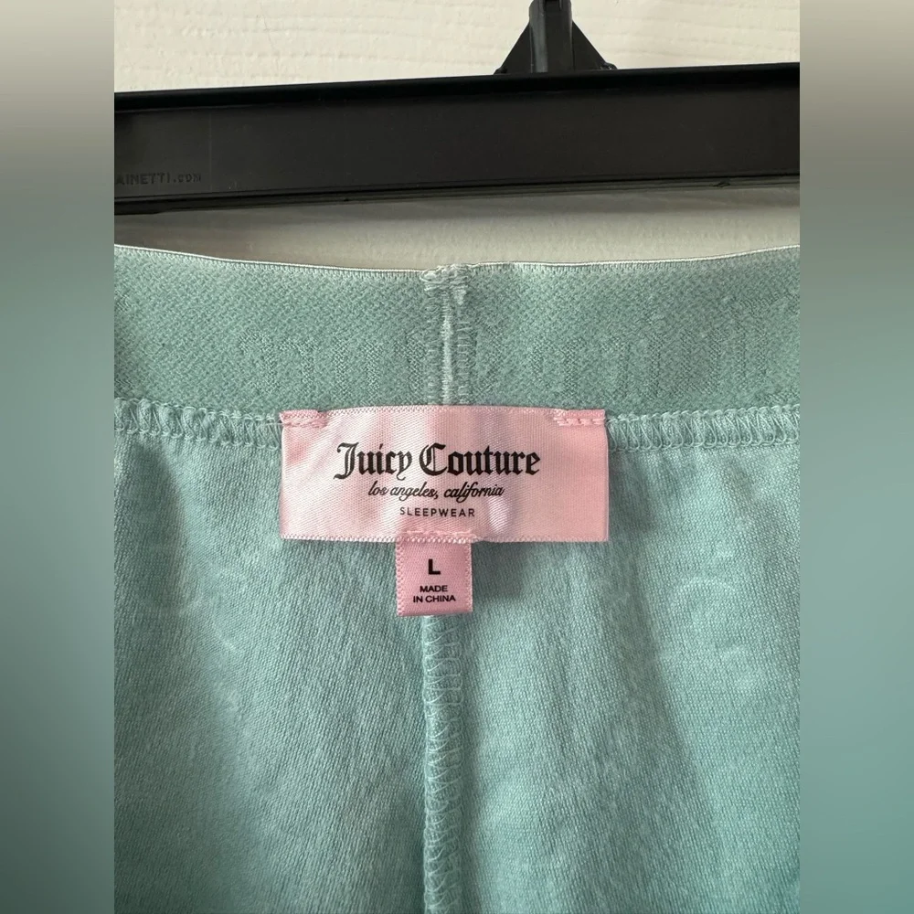 Juicy Couture Women's Velour Sleep Shorts Size‎ Large